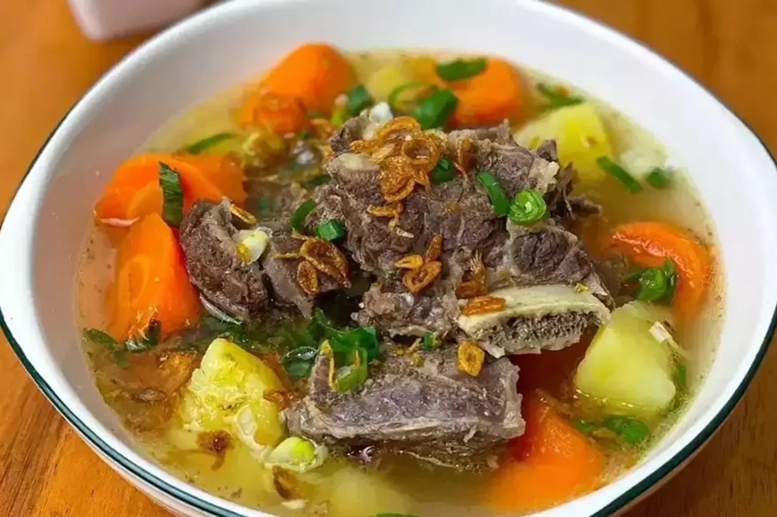 Resep Sop Daging Bening yang Enak dan Segar