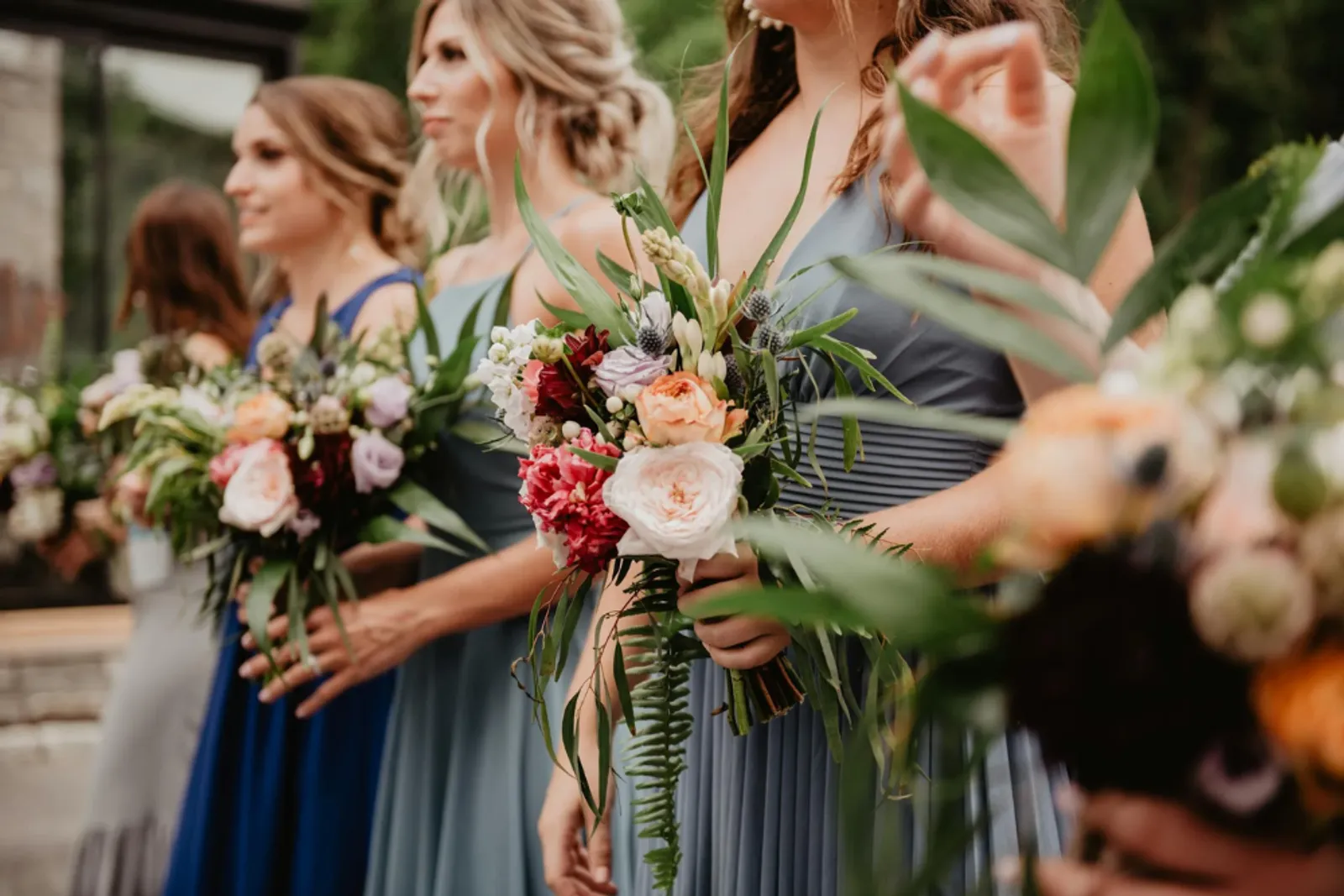 6 Tips dan Trik Memilih Baju Bridesmaid, Kompak dan Menawan