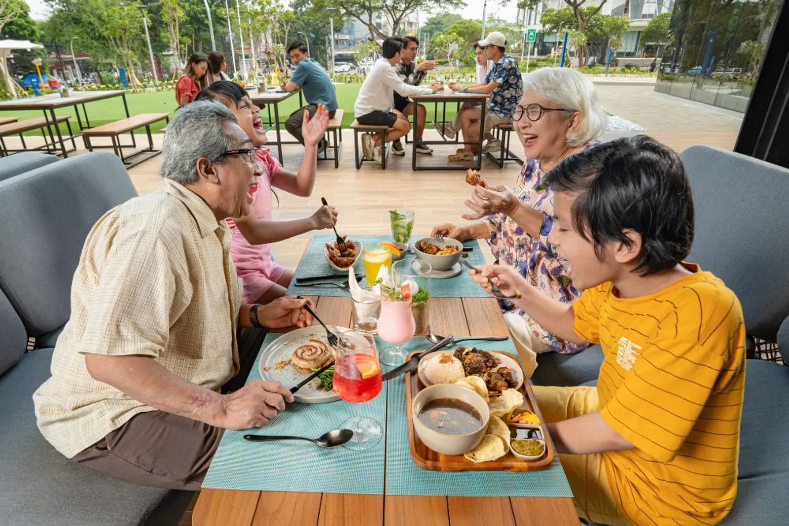 Family dan Pet Friendly, Ini 5 Hal Seru di Topgolf Jakarta