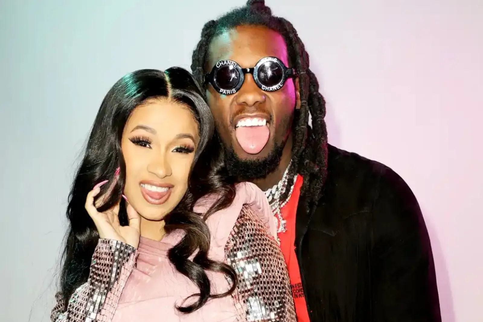 Kisah Cinta Cardi B dan Offset, dari Pertemuan hingga Putuskan Cerai!