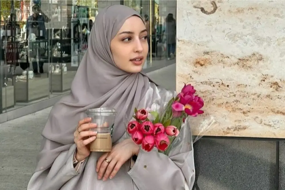 10 Foto Hijab Aesthetic untuk Konten Media Sosial, Anti Mati Gaya!