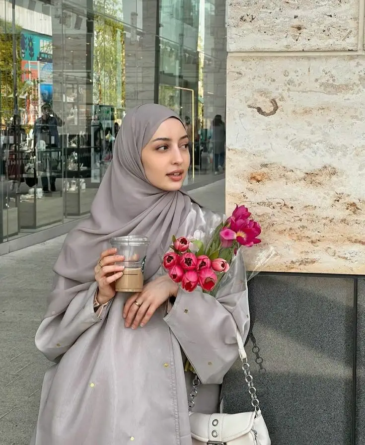 10 Foto Hijab Aesthetic untuk Konten Media Sosial, Anti Mati Gaya!