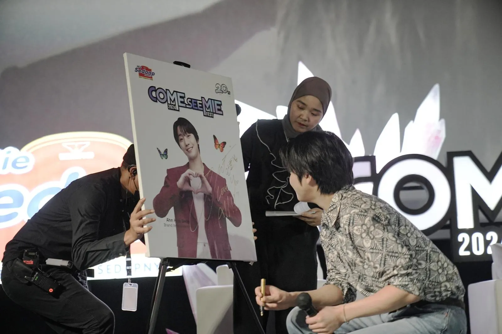 Serunya Fan Meeting Ahn Hyo Seop bersama Mie Sedaap