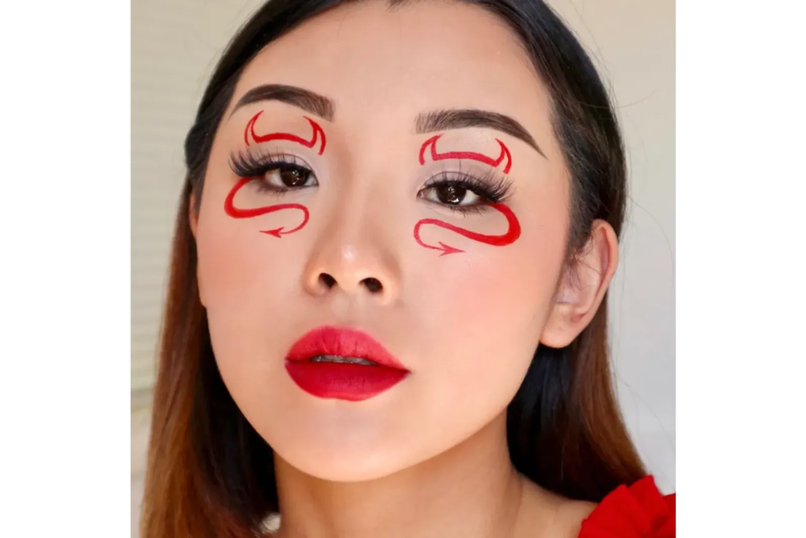 10 Ide Makeup Halloween Simpel untuk Cewek, Coba Ikuti!