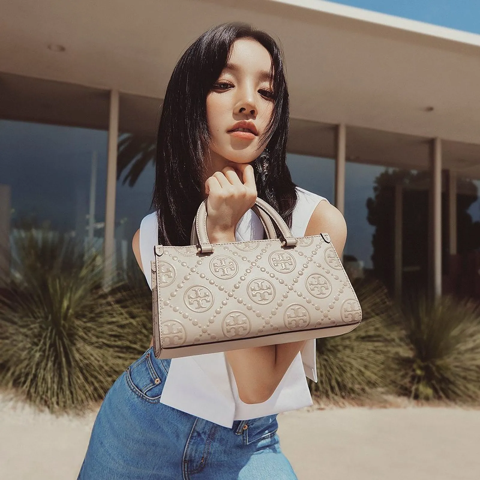 Yuqi (G)I-DLE Dipilih Jadi Brand Ambassador Tory Burch