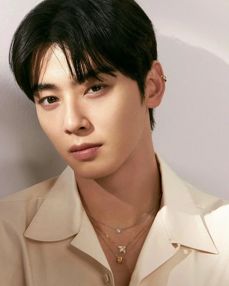 Pesona Charming Cha Eun Woo di Campaign Terbaru Chaumet