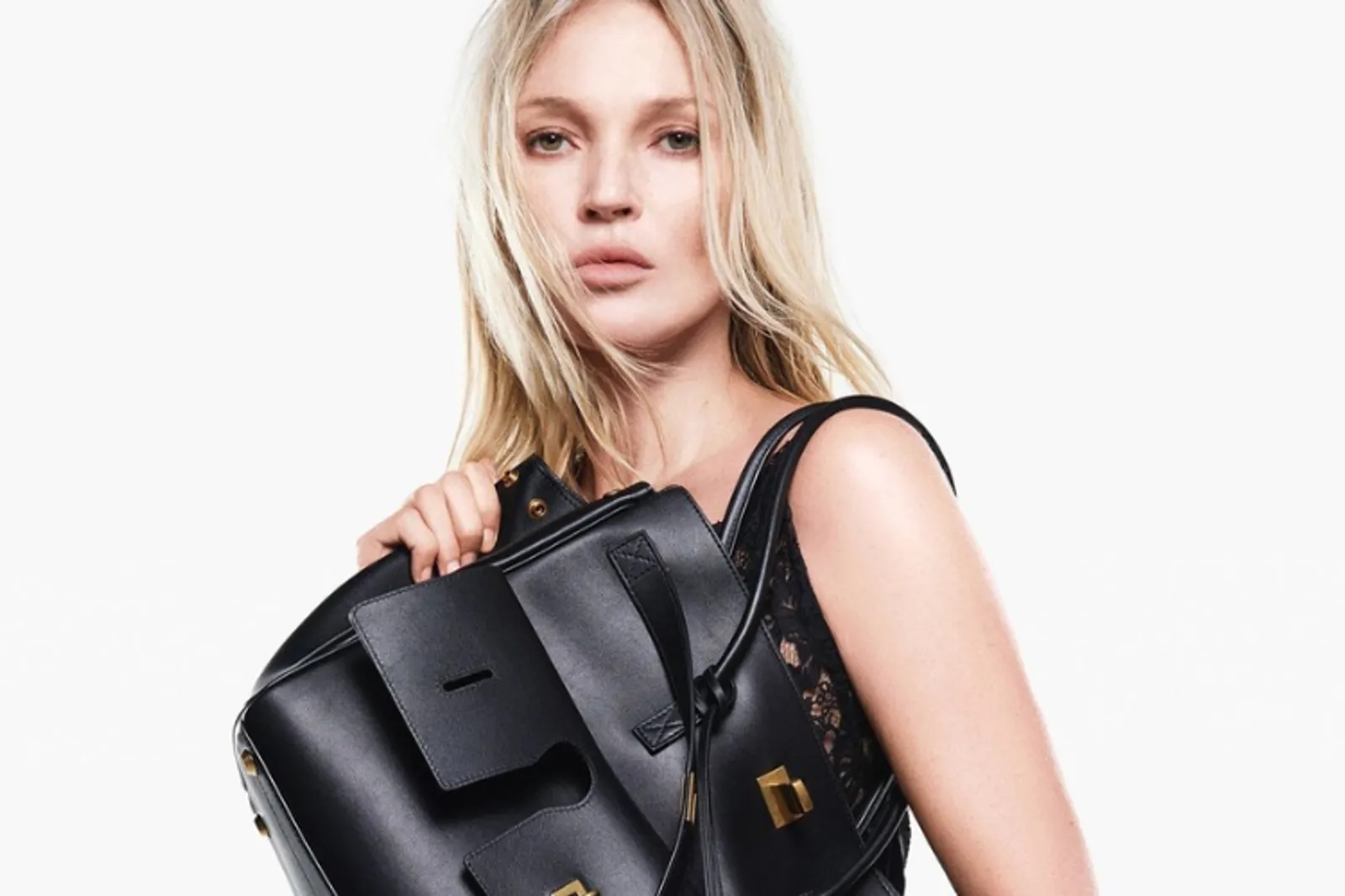 Kate Moss hingga Juyeon Jadi Wajah Campaign Balenciaga Bel Air Bag