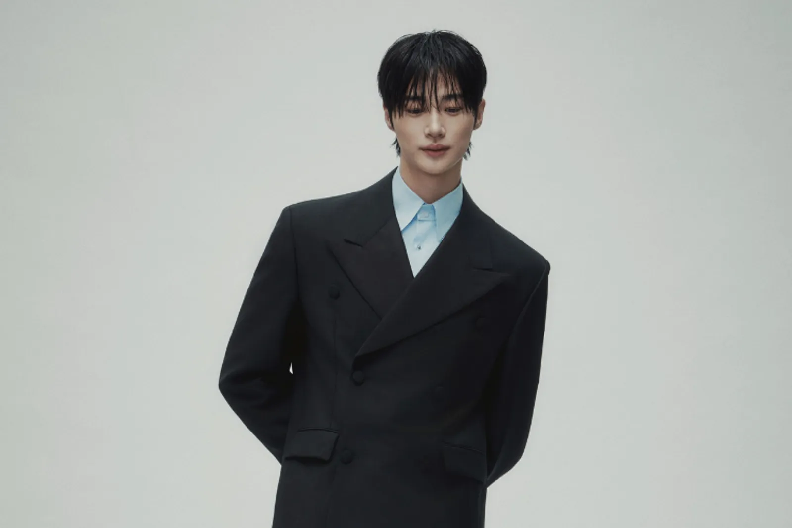 Prada Gandeng Aktor Byeon Wooseok Sebagai Brand Ambassador Terbaru