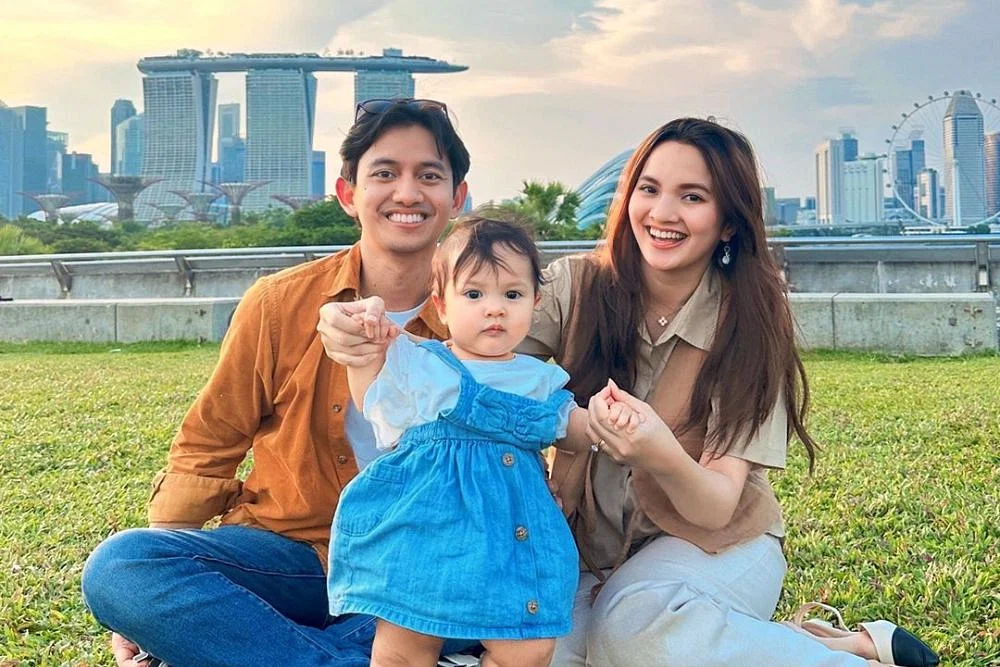 Makin Lengkap! 15 Artis yang Dikaruniai Anak Pertama di Tahun 2024