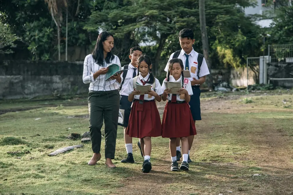 50 Kata-Kata untuk Hari Guru, Apresiasi bagi Pahlawan Pendidikan