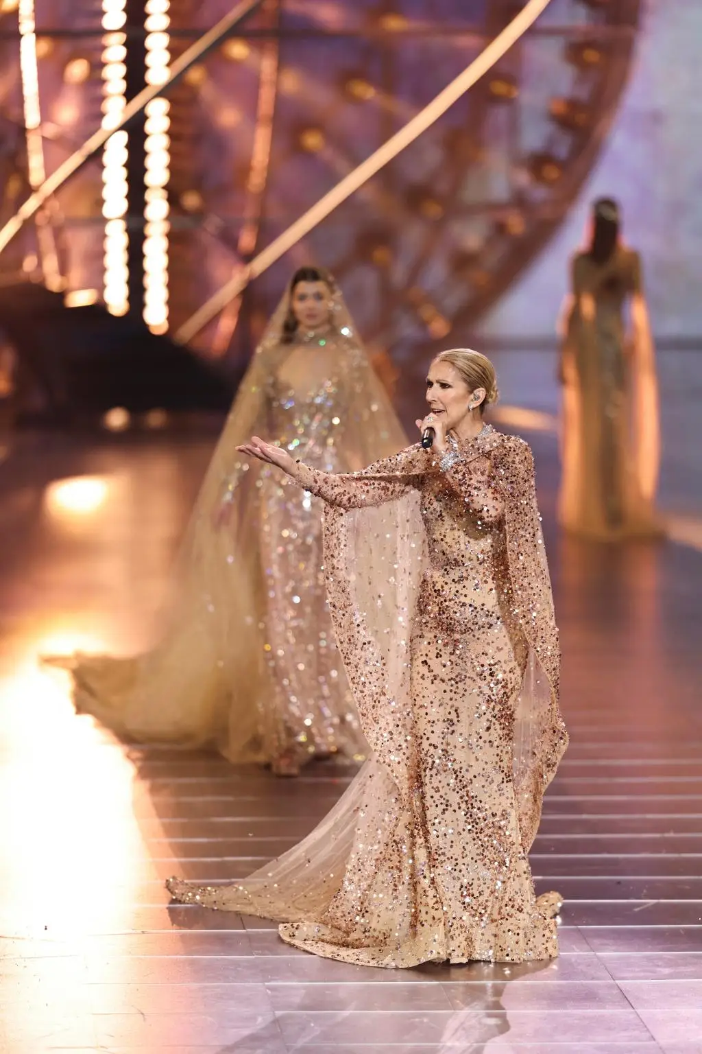 Desainer Elie Saab Rayakan 45 Tahun Berkarya di Riyadh, Saudi Arabia