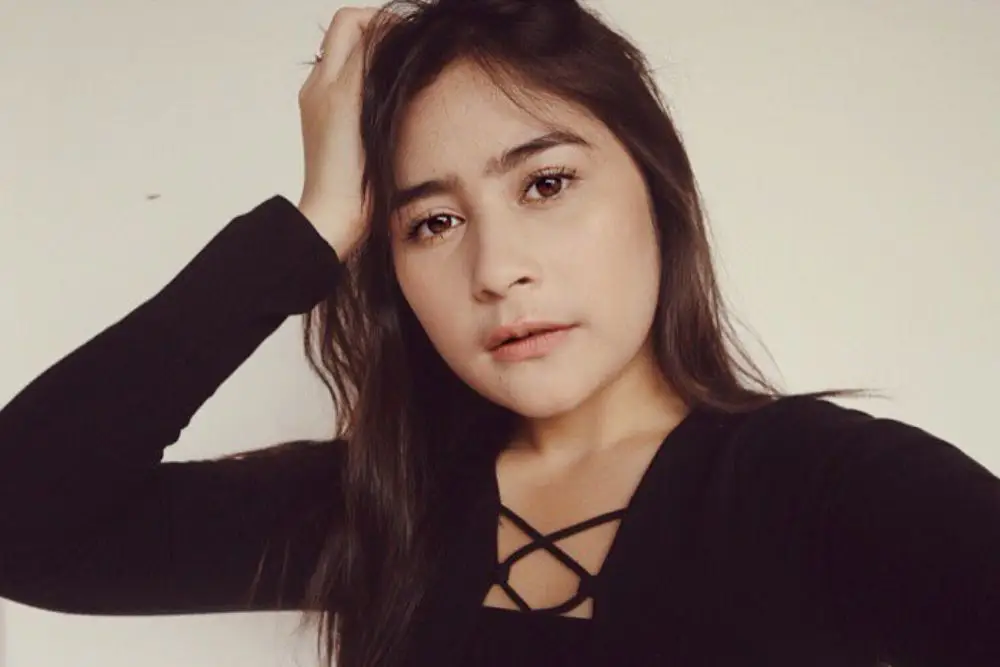 Transformasi Prilly Latuconsina, Pangling Tampil Lebih Langsing 