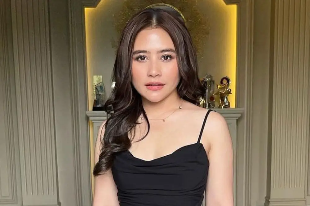 Transformasi Prilly Latuconsina, Pangling Tampil Lebih Langsing 