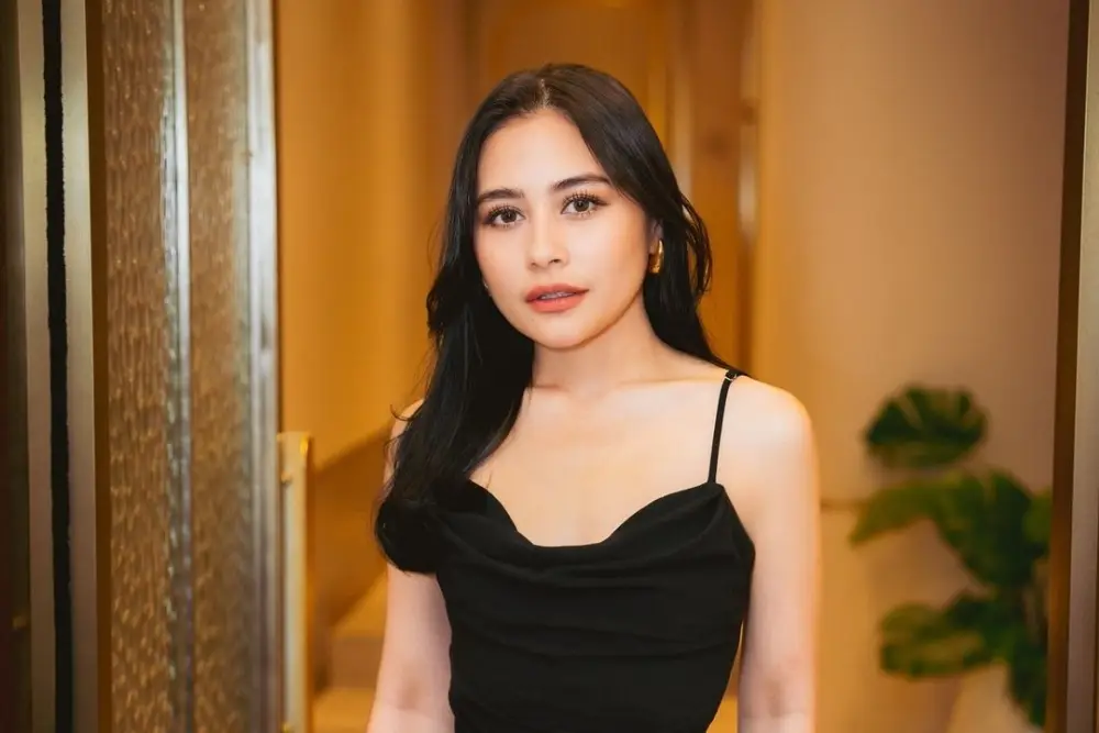 7 Fakta Keluarga Prilly Latuconsina, Dididik Jadi Perempuan Mandiri