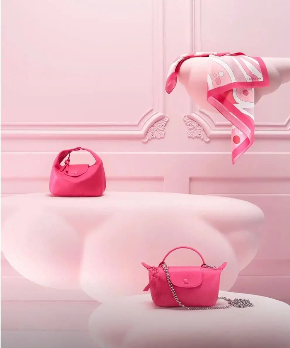 Longchamp Luncurkan Koleksi Serba Pink untuk Spring 2025