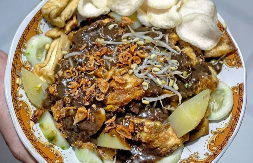 Resep Tahu Tek khas Surabaya untuk Menu Makan Siang yang Sehat