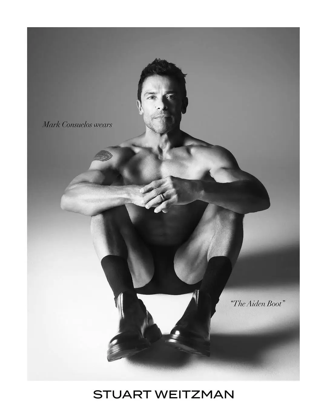 Stuart Weitzman Pilih Mark Consuelos Jadi Global Ambassador Baru