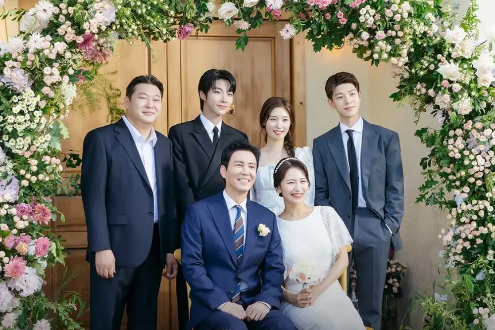 5 Penjelasan Ending K-Drama 'Family by Choice', Semua Bahagia!