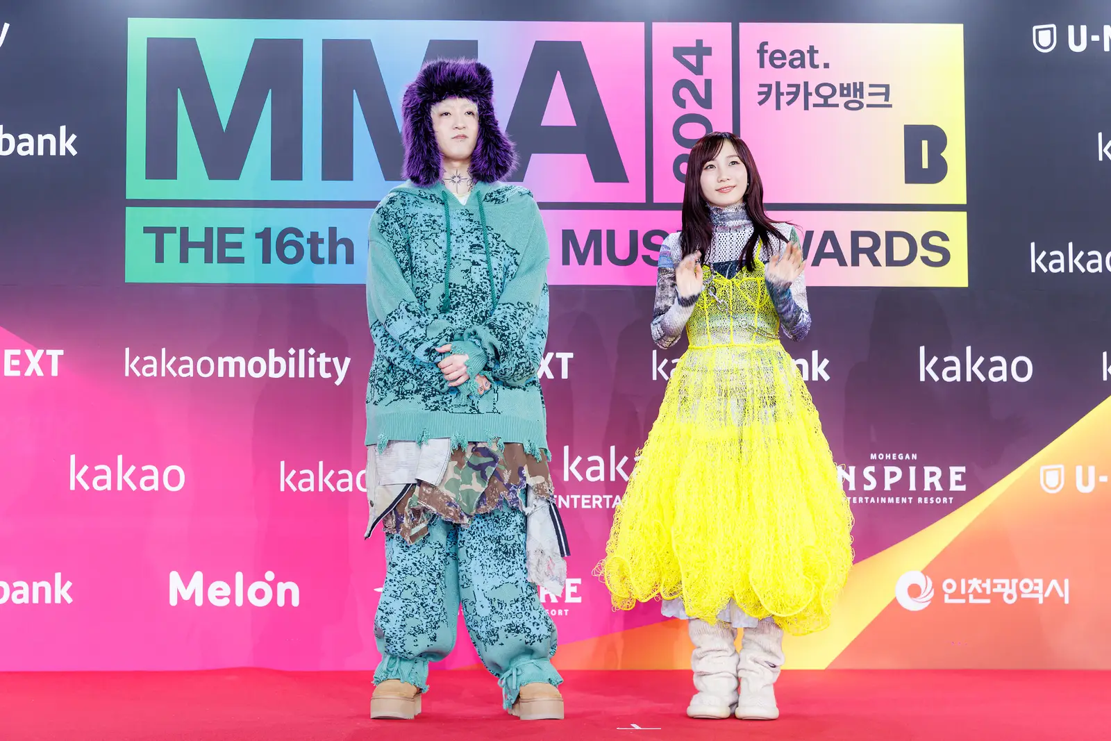 13 Gaya Idol Korea di Karpet Merah Melon Music Awards 2024