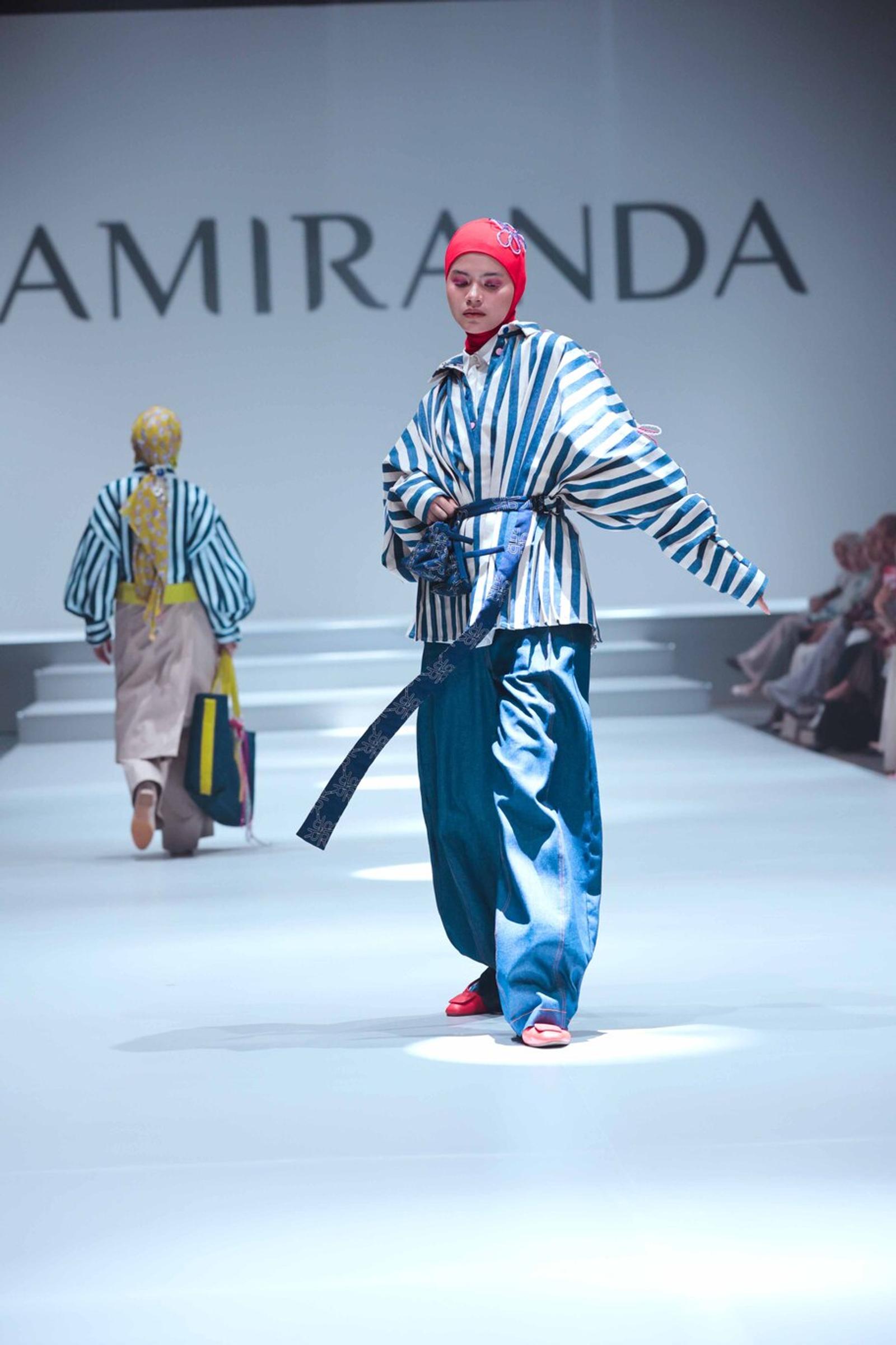 RiaMiranda Annual Show 2025, Pamerkan Koleksi BINAR dan LOMPATALI