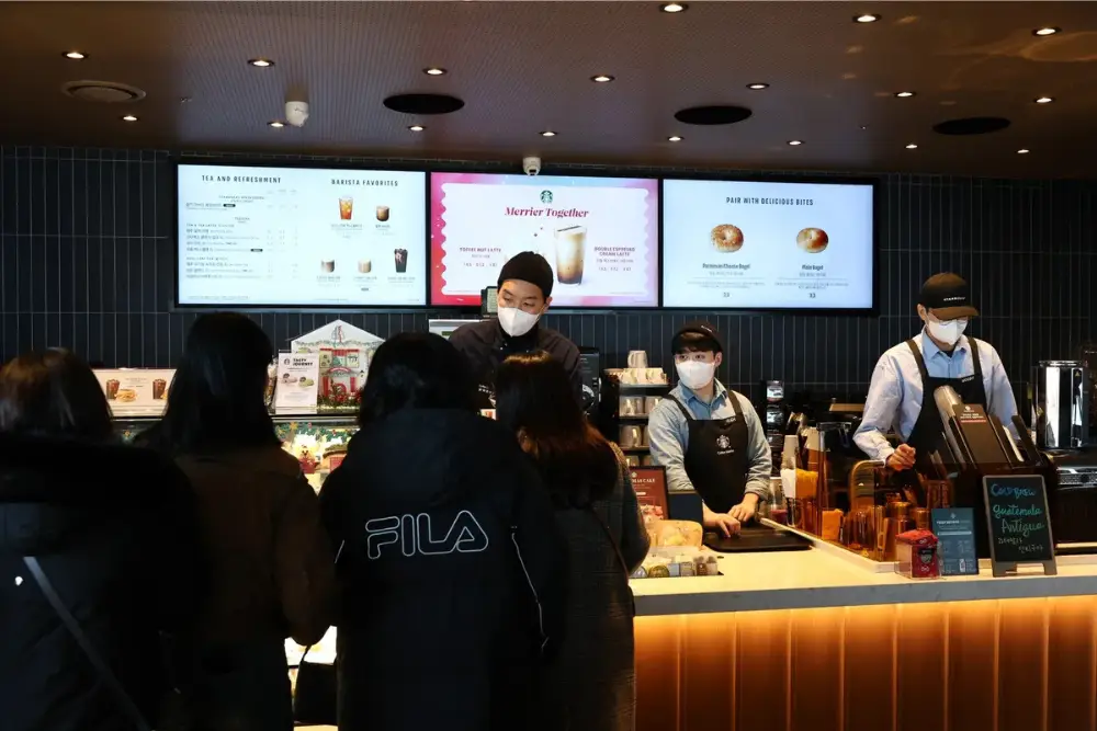 Starbucks Coffee Korea Co. Hadirkan Pemandangan Menghadap Korea Utara