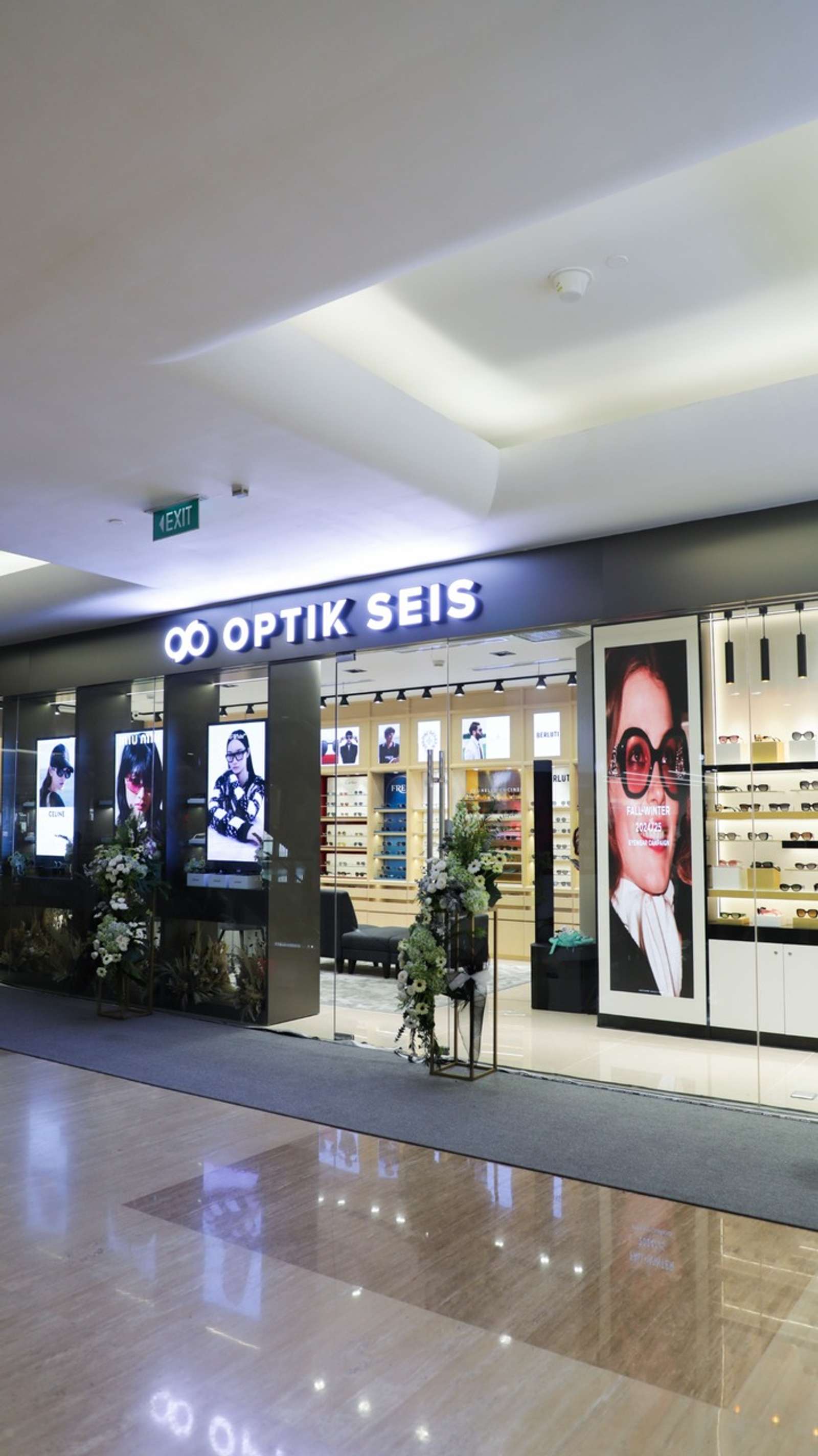 Optik Seis Membuka Gerai Optik Seis Luxury di Plaza Indonesia