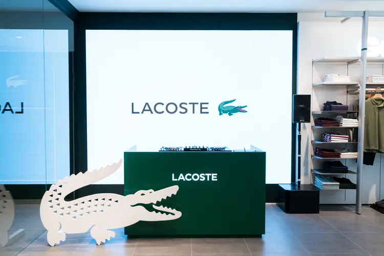 Lacoste Resmikan Flagship Store Konsep Baru Bersama Ahn Hyo-Seop