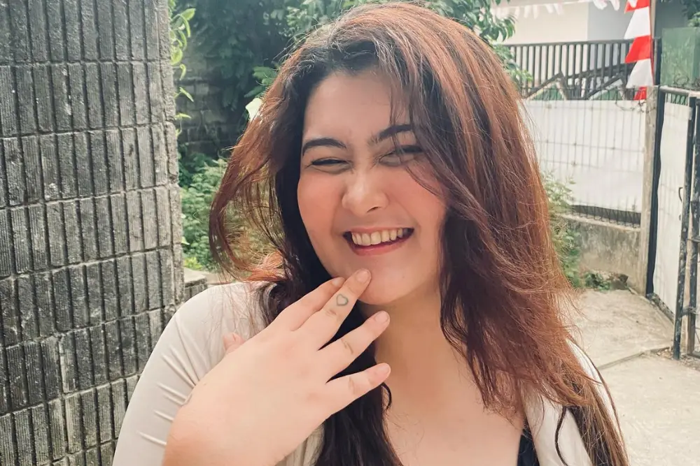 Profil Talitha Curtis, Artis FTV yang Kini Jualan Risol