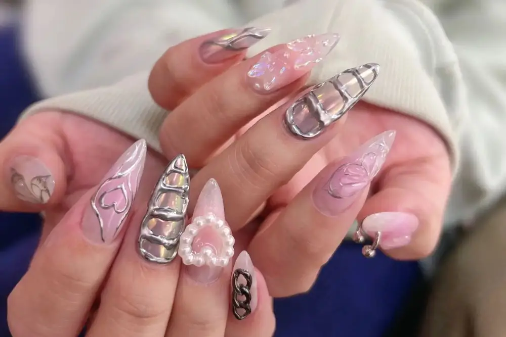 Urutan Nail Art yang Tepat, Agar Tahan Lama & Hasil Maksimal 