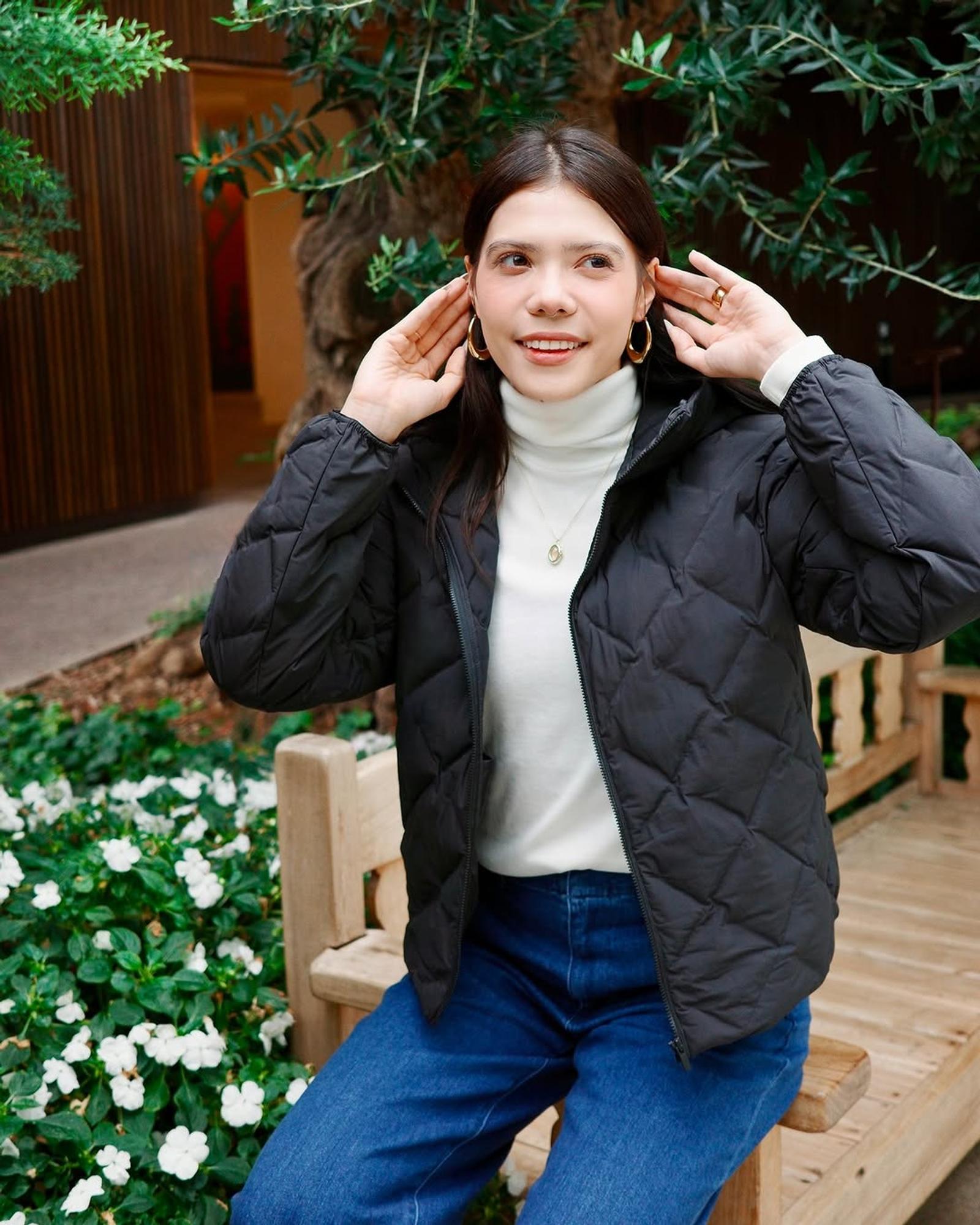 Ide OOTD Pakai Jaket Puffer UNIQLO dan Tips Perawatannya