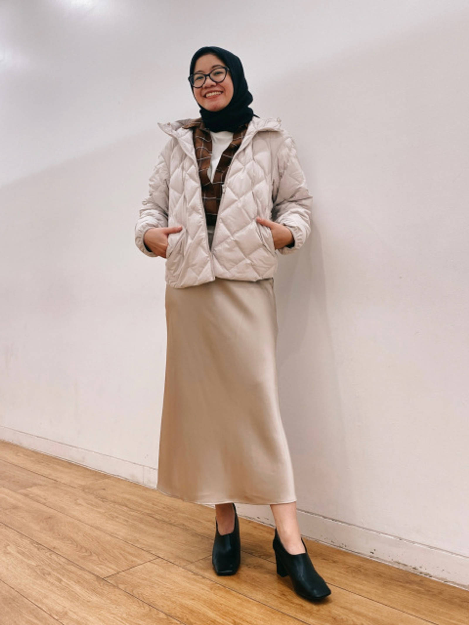 Ide OOTD Pakai Jaket Puffer UNIQLO dan Tips Perawatannya