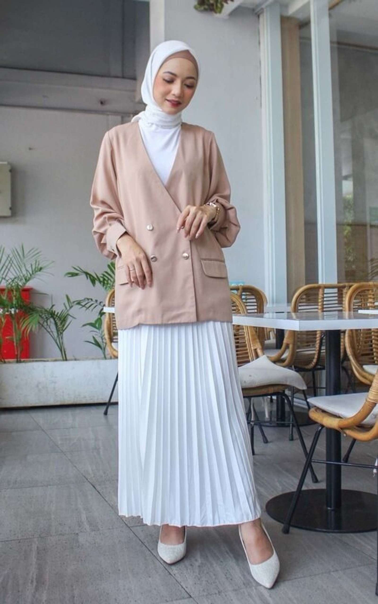 Baju Coksu Cocok Dengan Jilbab Warna Apa? Berikut Inspirasinya