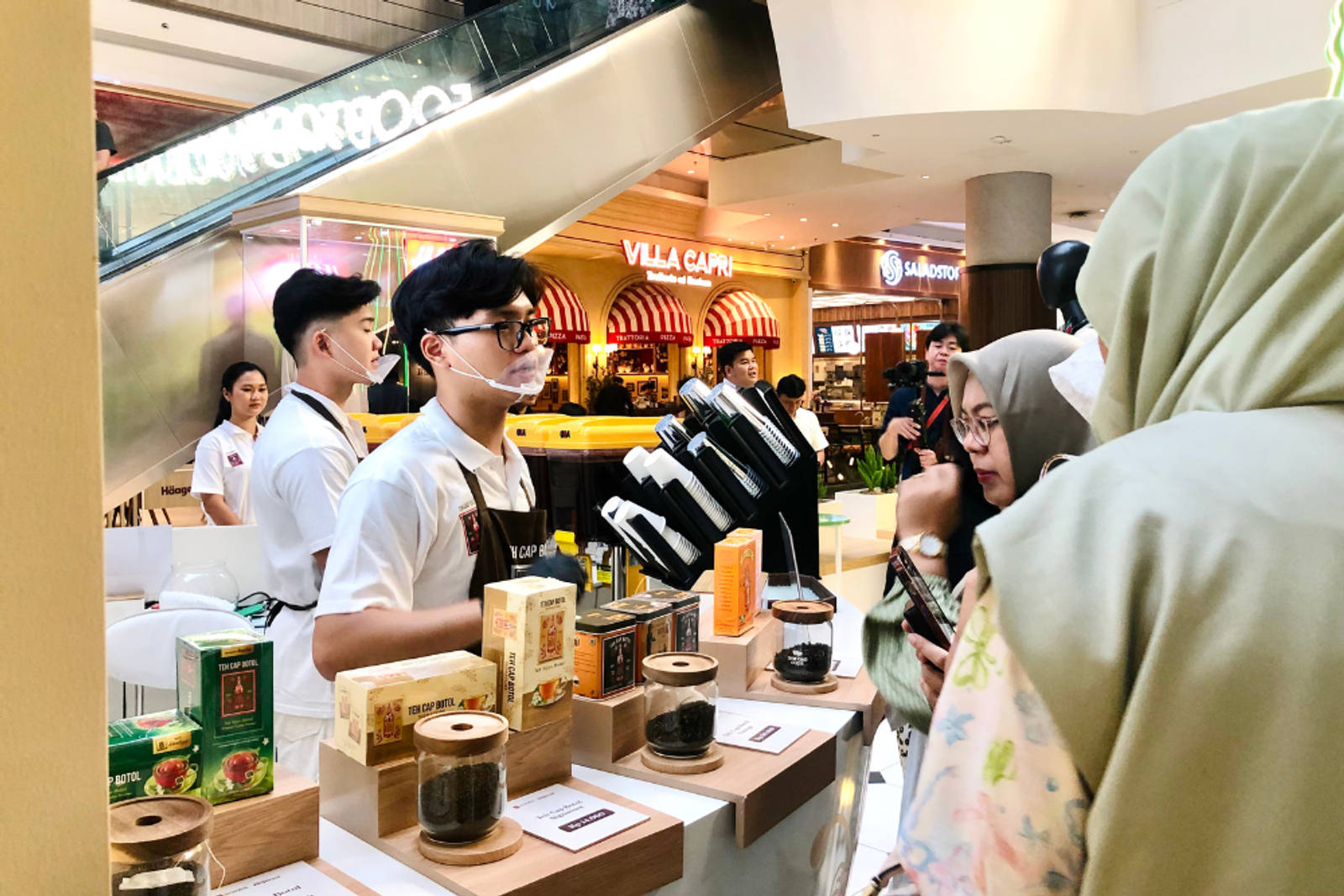 Teh Cap Botol Ajak Perempuan Indonesia Lebih Bahagia dengan Me Time