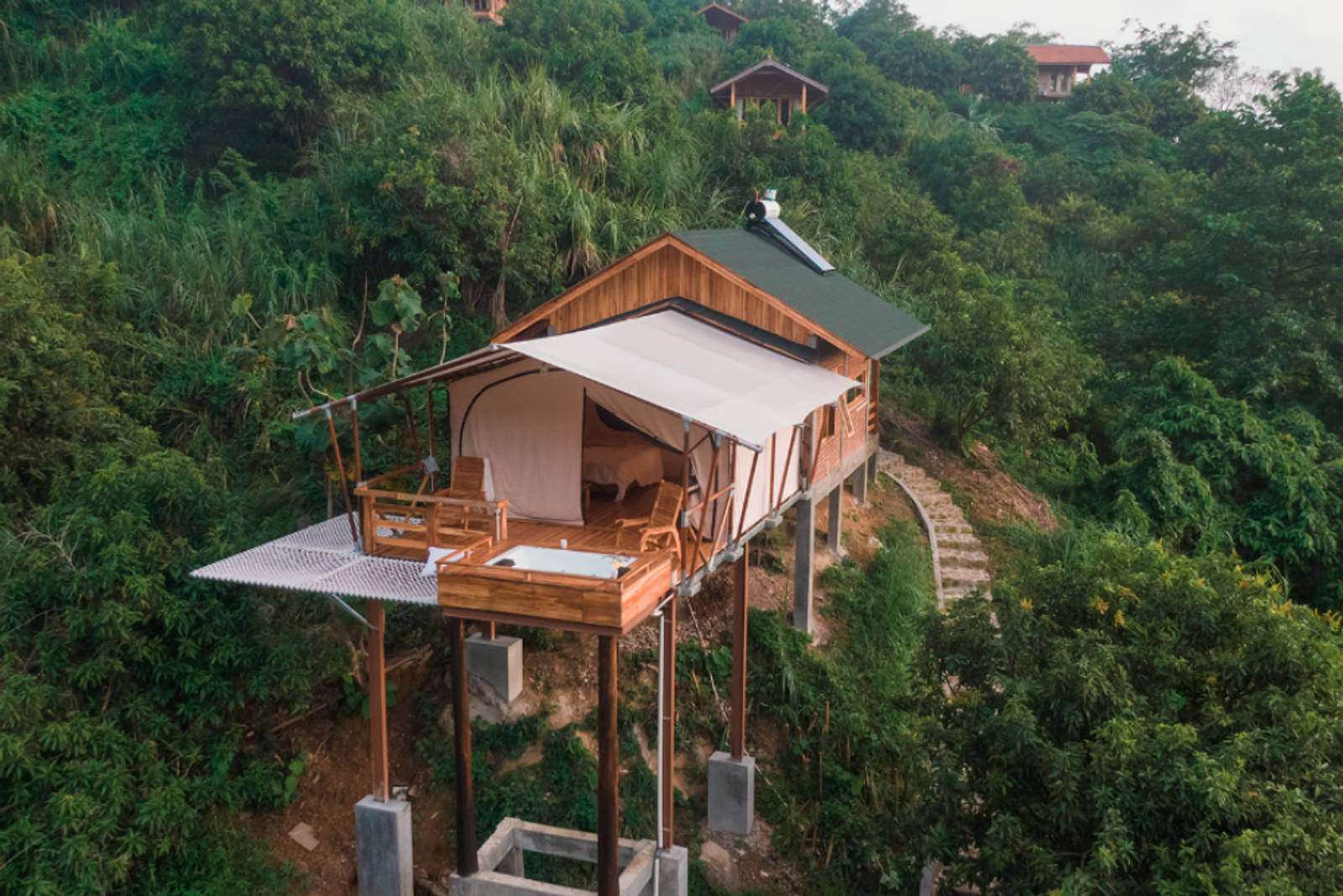 7 Tempat Glamping Sukabumi yang dengan View Terbaik 