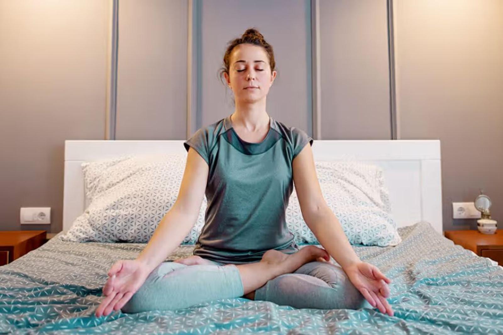 Cara Meditasi Sebelum Tidur, Buat Istirahat Lebih Berkualitas 