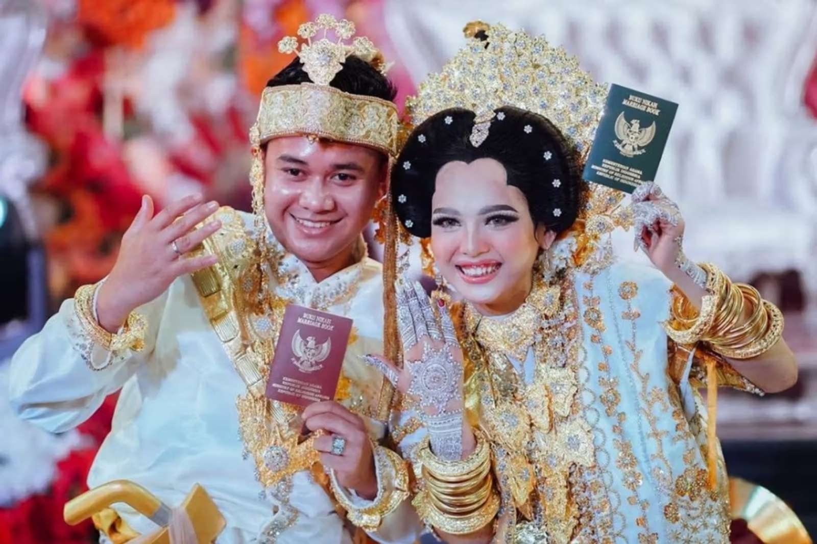 Penuh Cinta! Ini Daftar Artis Indonesia yang Menikah di Tahun 2024