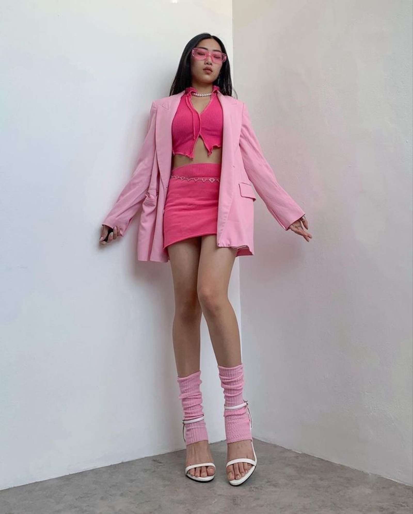 Curi Perhatian dengan OOTD Baju Pink Fanta