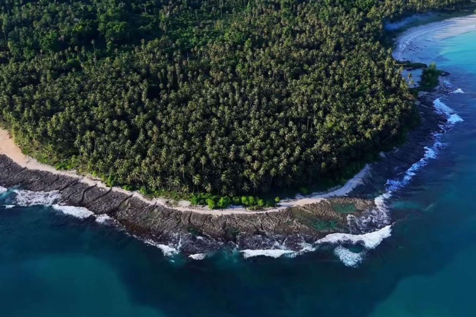 Wisata Pantai Bubuhan, Aceh: Lokasi, HTM, dan Aktivitas Seru