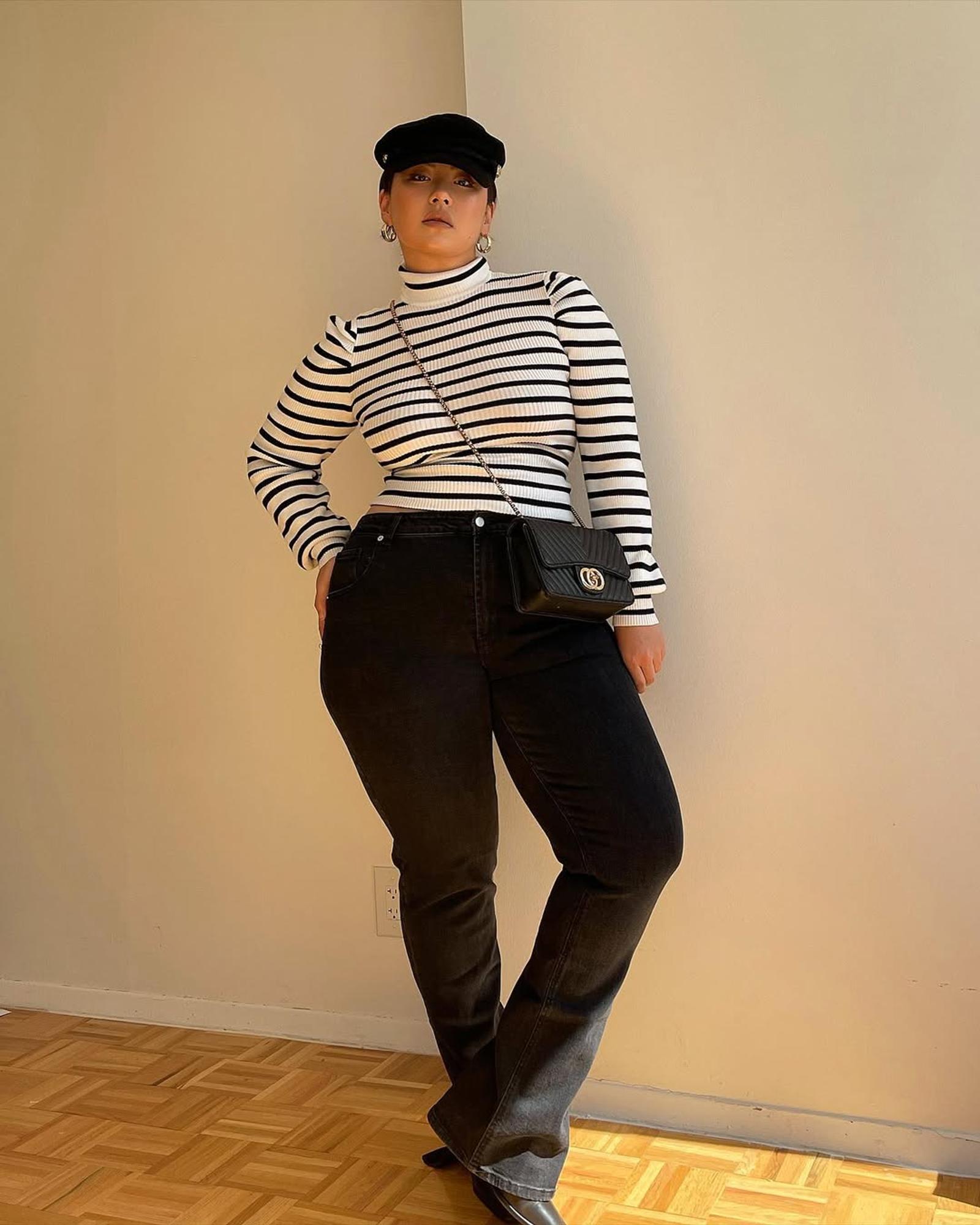 Tampilan Monokromatik untuk OOTD Smart Casual ke Kantor