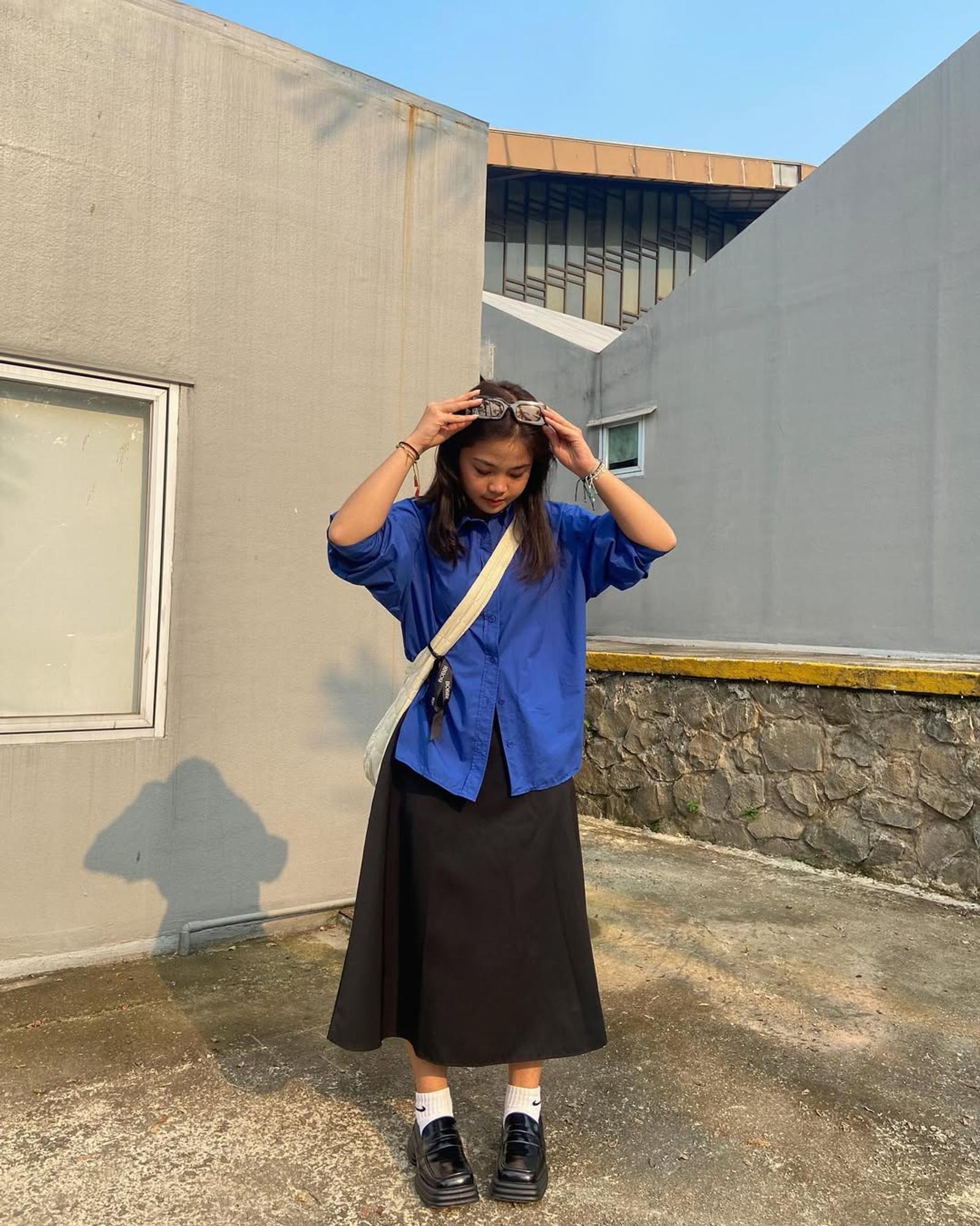 Ide OOTD Smart Casual ke Kampus, Tiru untuk Tampil Beda!
