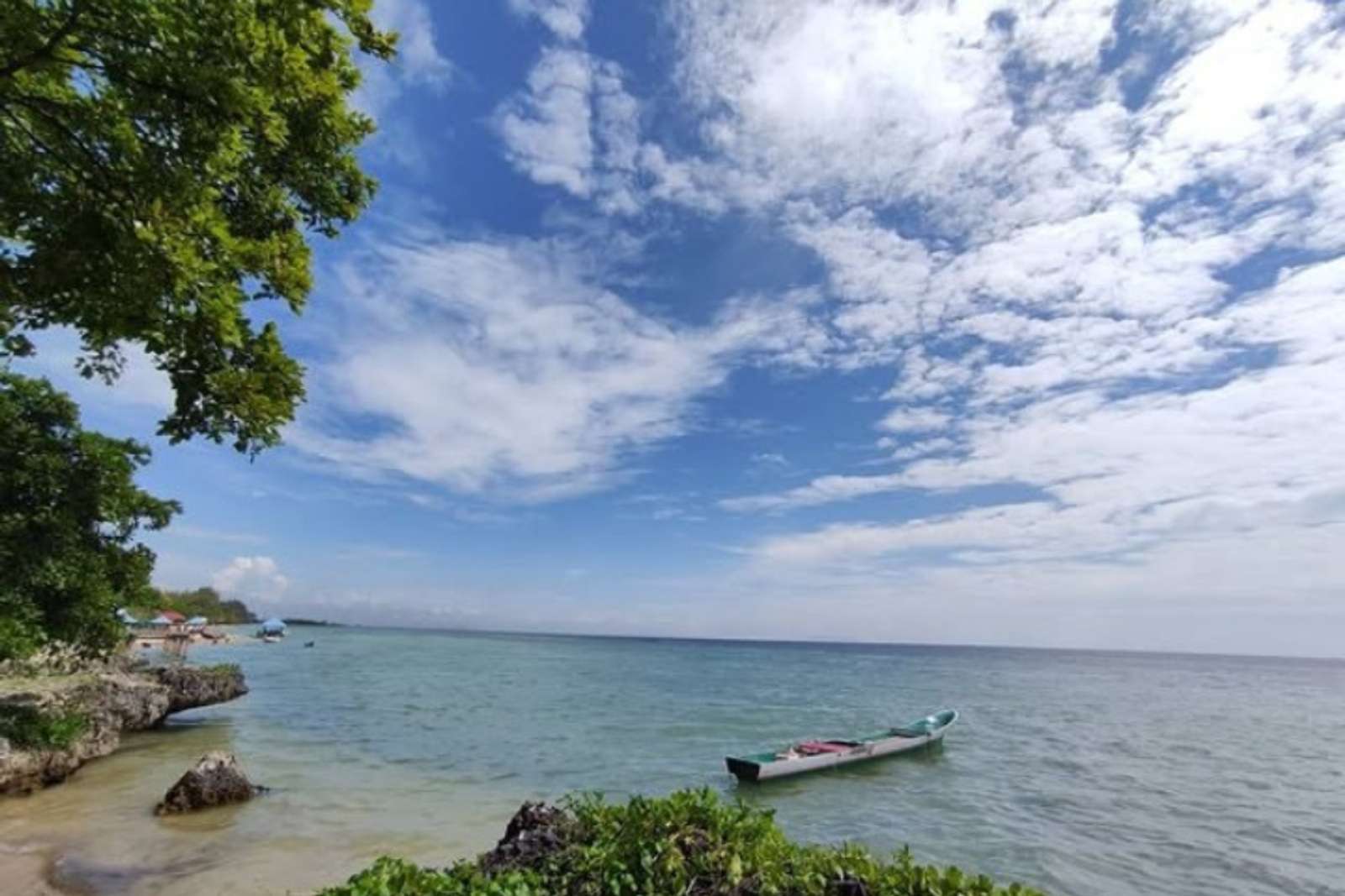 Wisata Pantai Toronipa, Konawe: Lokasi, Rute, dan Jam Buka