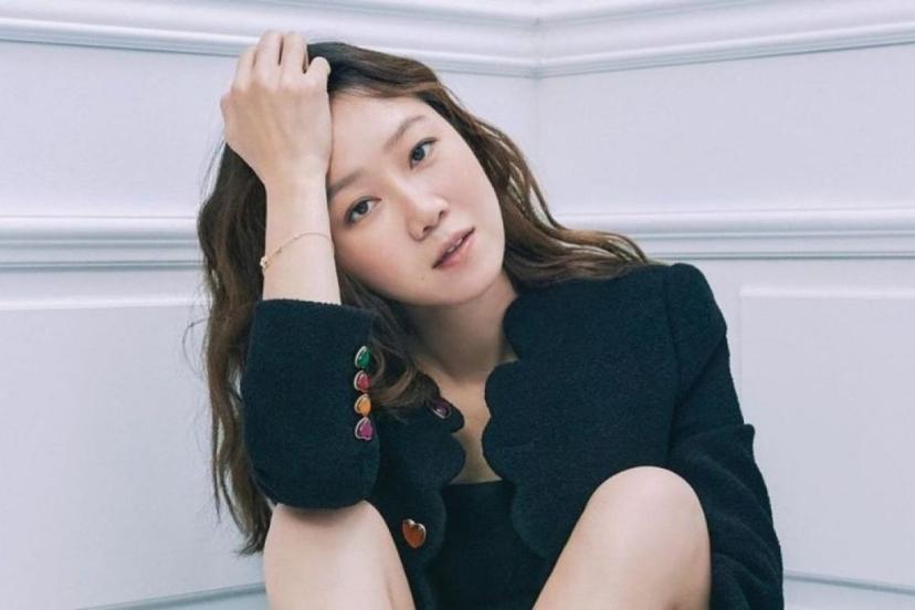 6 Fakta Keluarga Gong Hyo Jin, Bersaudara dengan Gong Yoo