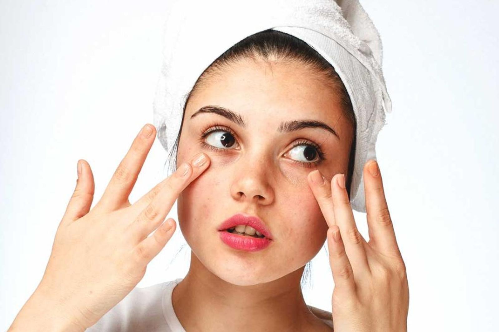 Cara Kerja Ceramide dalam Skincare, Rahasia Kulit Sehat dan Lembap 
