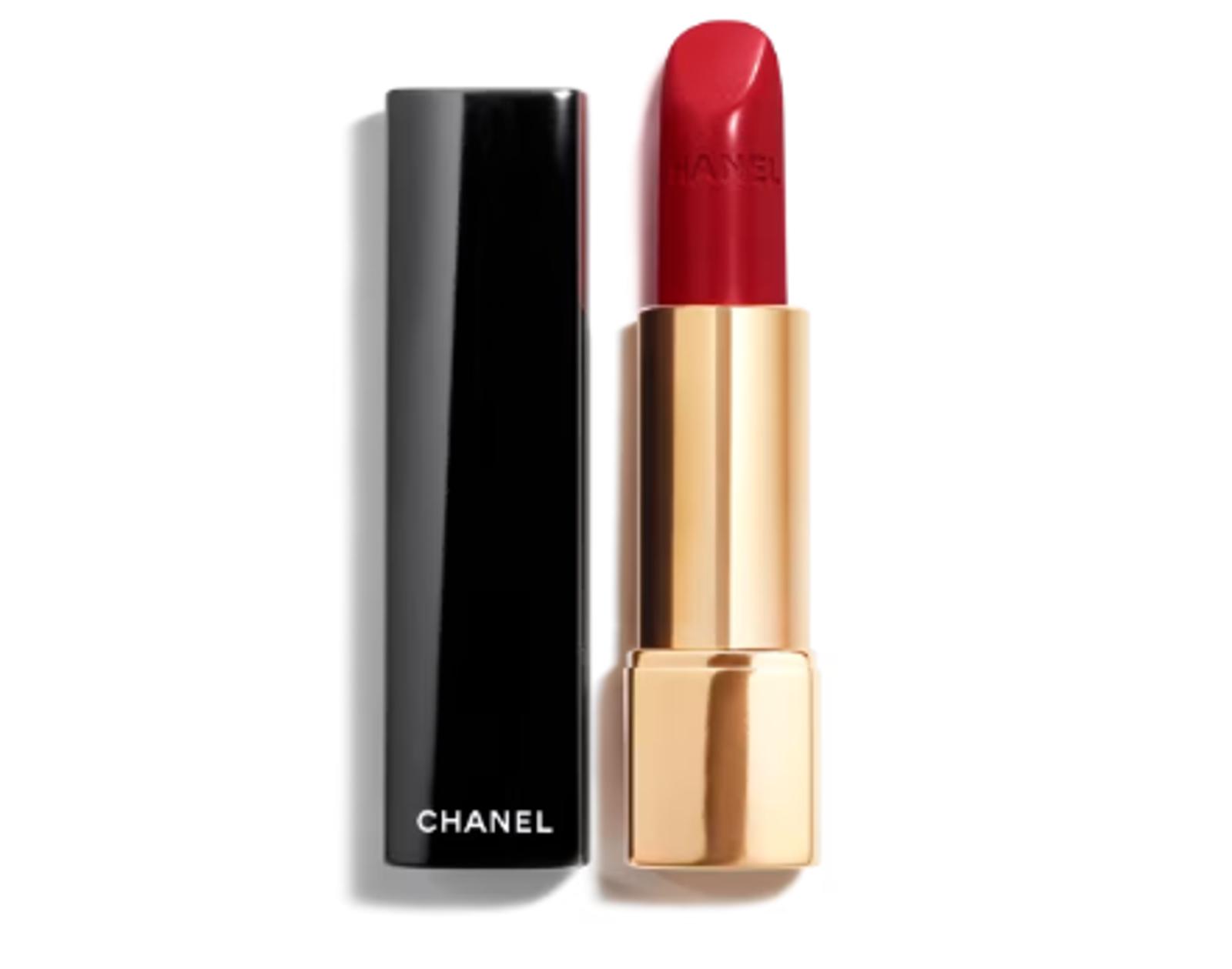 5 Rekomendasi Lipstik Satin High End yang Bisa Kamu Coba
