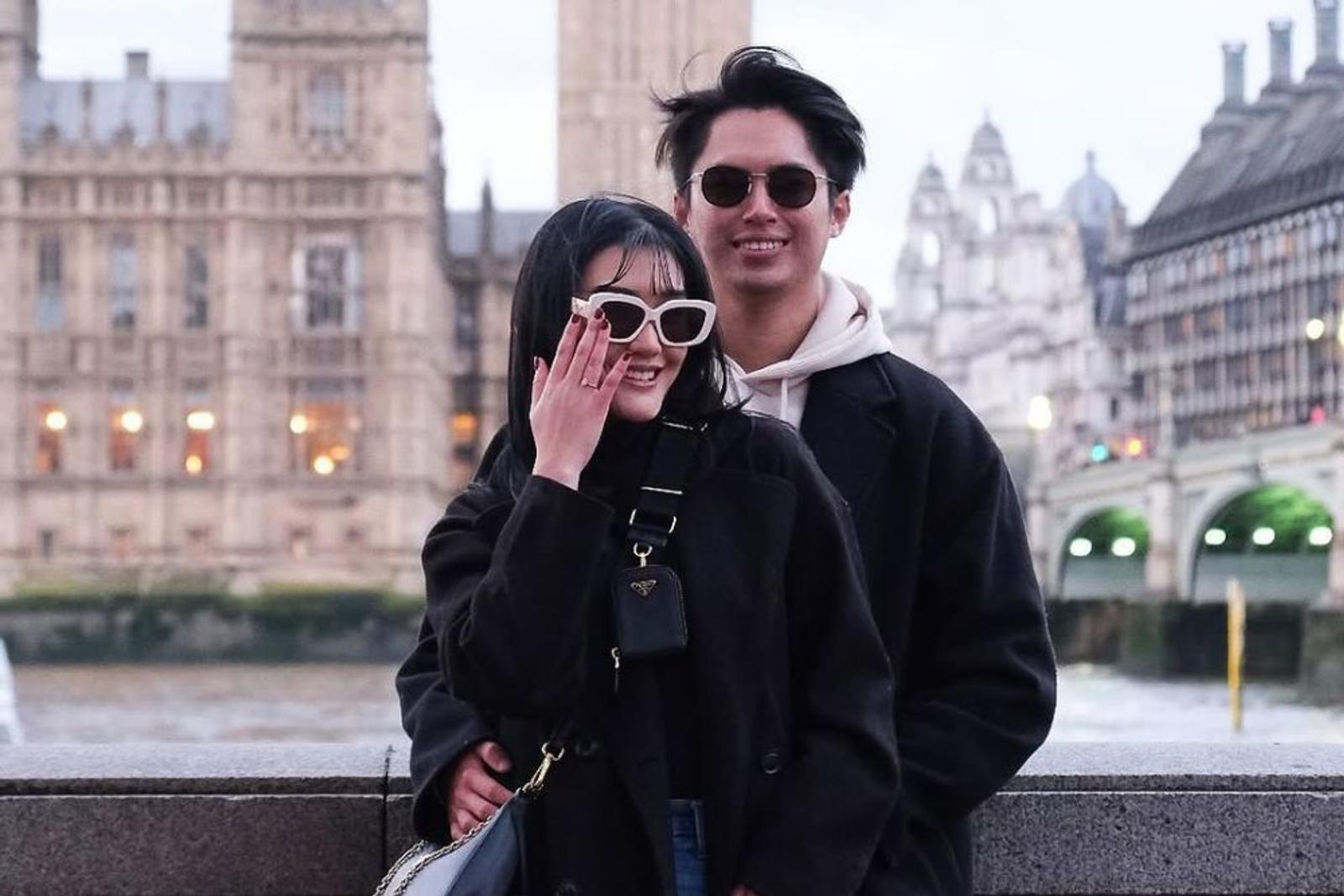 8 Tahun Pacaran, Aktris Luna Shabrina Dilamar Kekasih di London