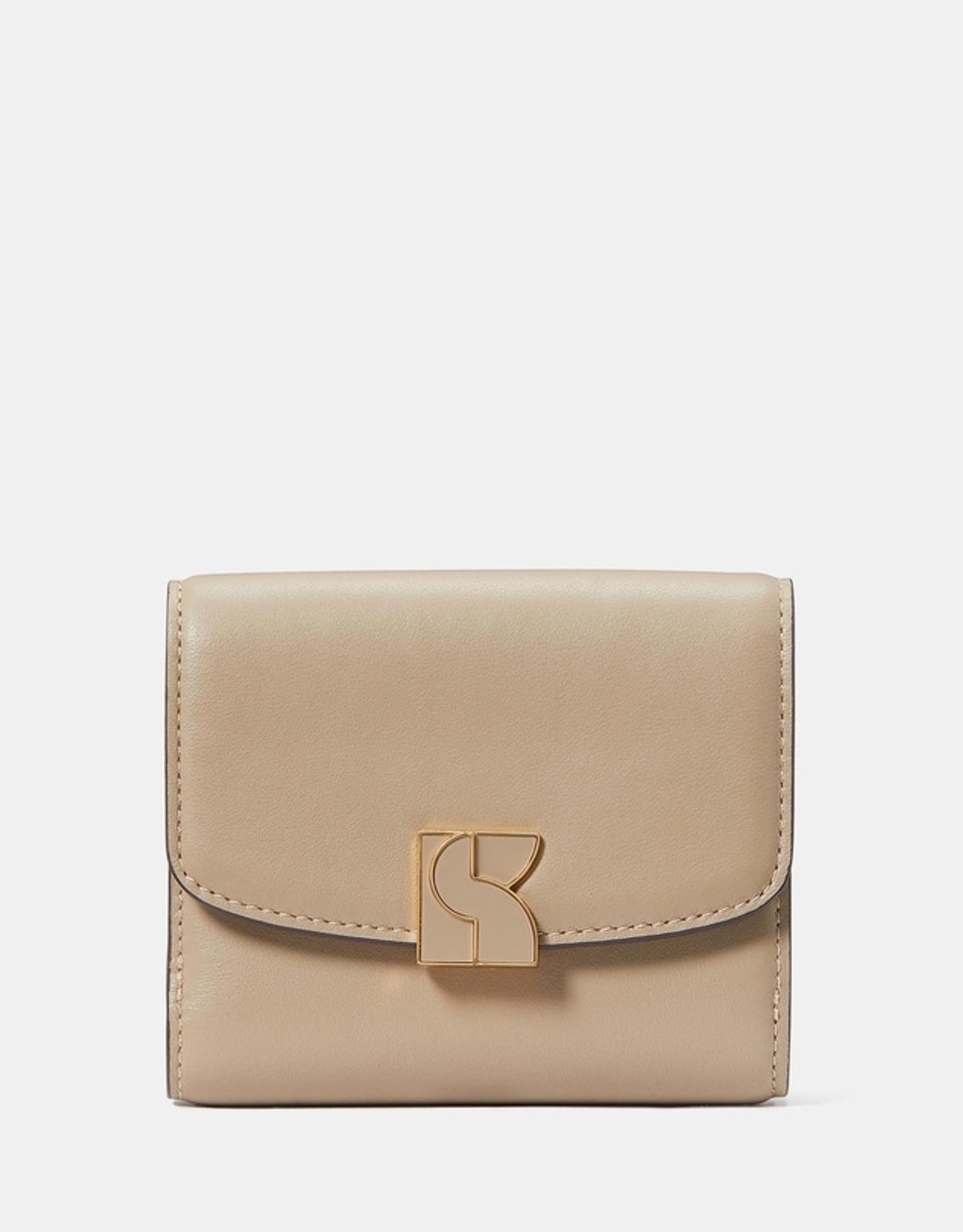 6 Dompet Perempuan yang Simple dan Elegan, Mempermanis Outfit