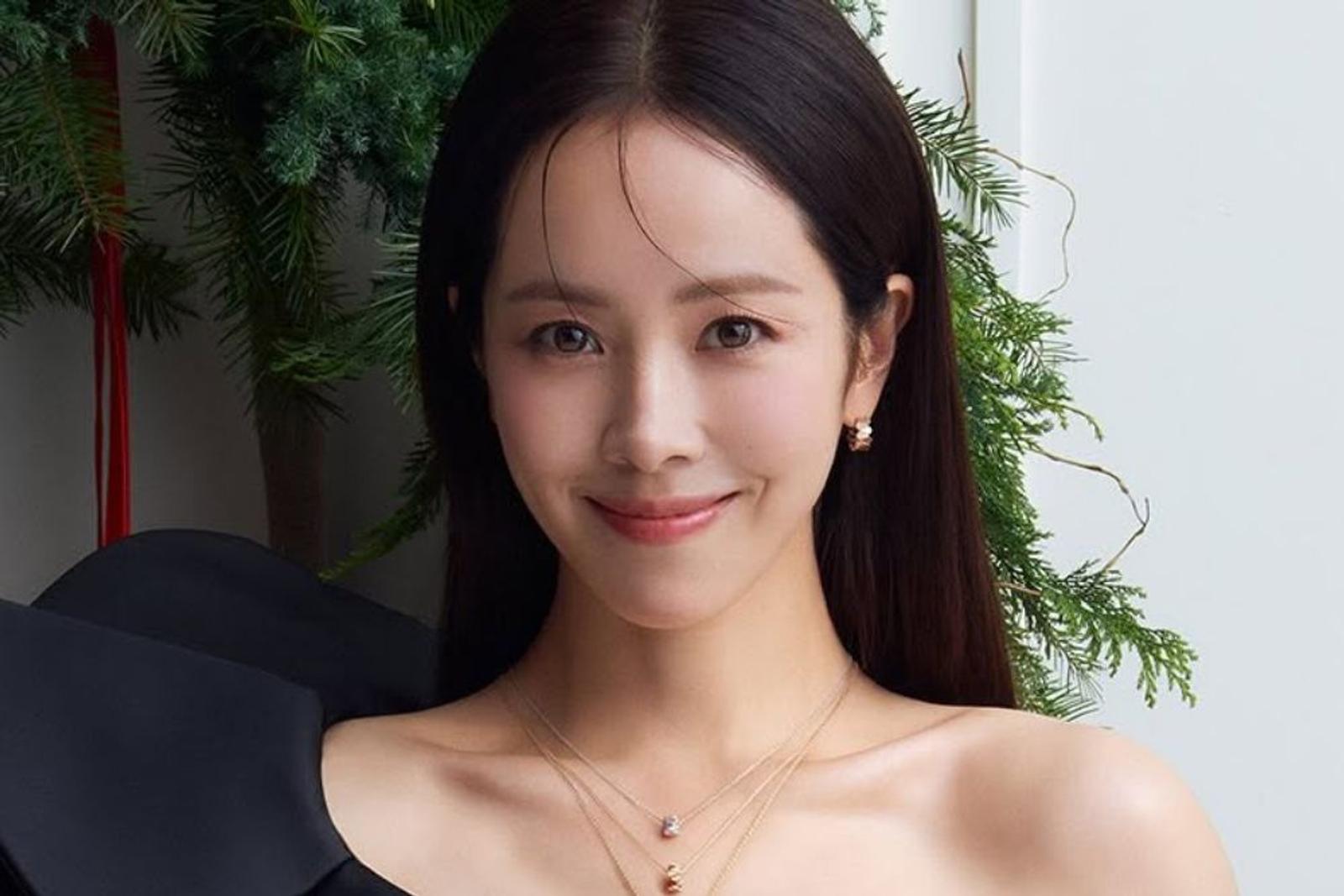 Deretan Gaya Makeup Han Ji Min, Dramatic dan Chic! 