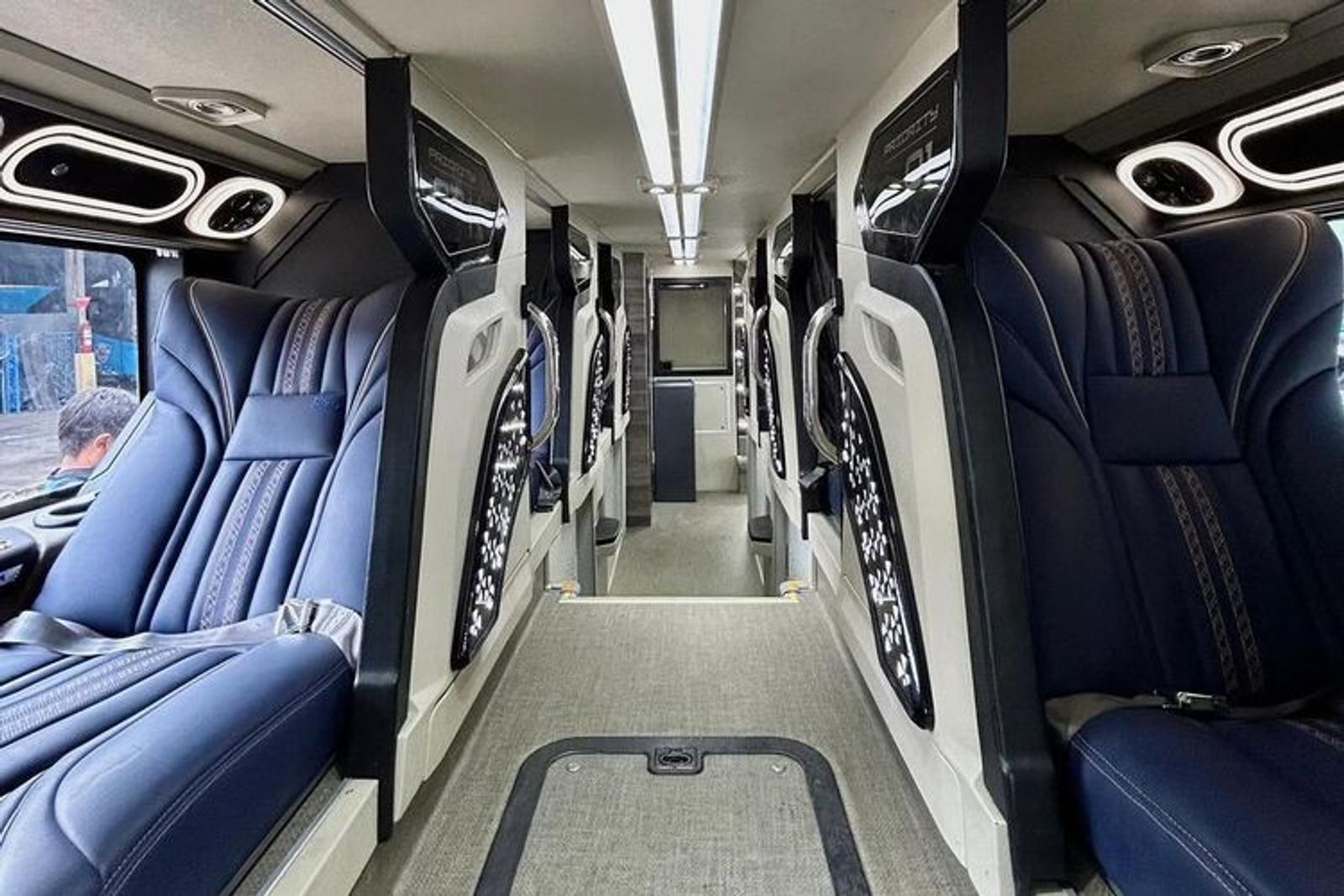 7 Daftar Harga Sleeper Bus Jakarta-Solo 2025, Mulai dari Rp300 Ribuan!