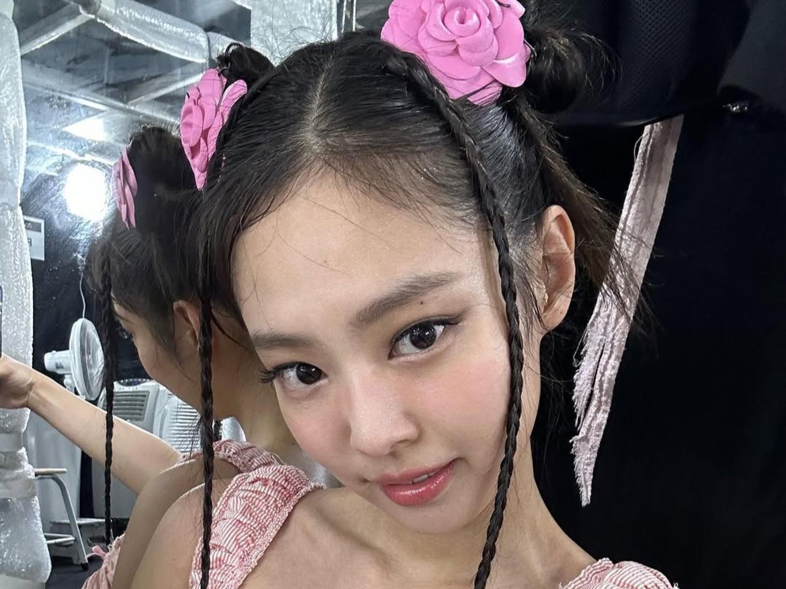 Potret Menawan Jennie dengan Gaya Rambut yang Berbeda 