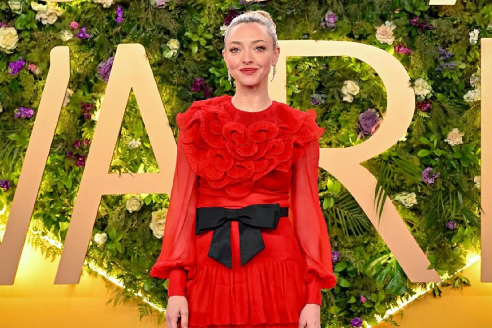 Gaya Glamor Para Seleb di Karpet Merah Joy Awards 2025